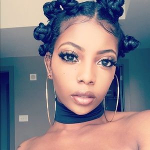 Meet your Posher, Sienna